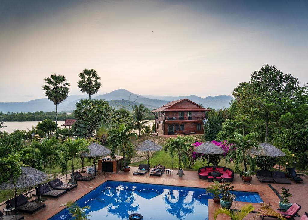 Villa Vedici Kampot Ngoại thất bức ảnh
